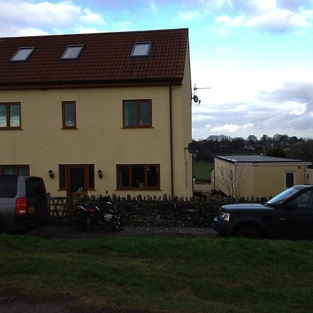 ريدهيل Hillcrest Farm Bed & Breakfast المظهر الخارجي الصورة